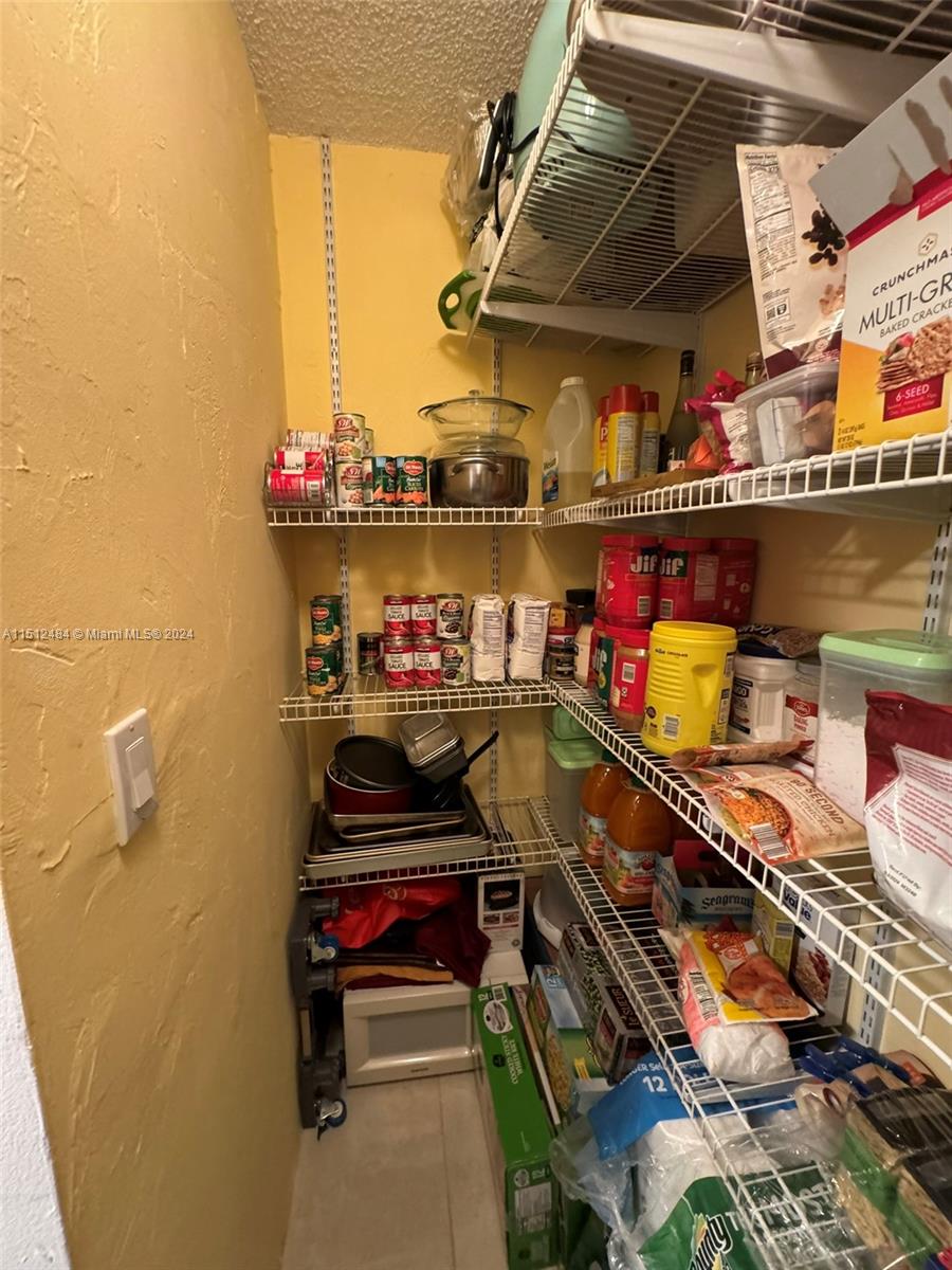 600 NE 36th St 506, Miami, Florida 33137, 1 Bedroom Bedrooms, ,2 BathroomsBathrooms,Residential,For Sale,600 NE 36th St 506,A11512484