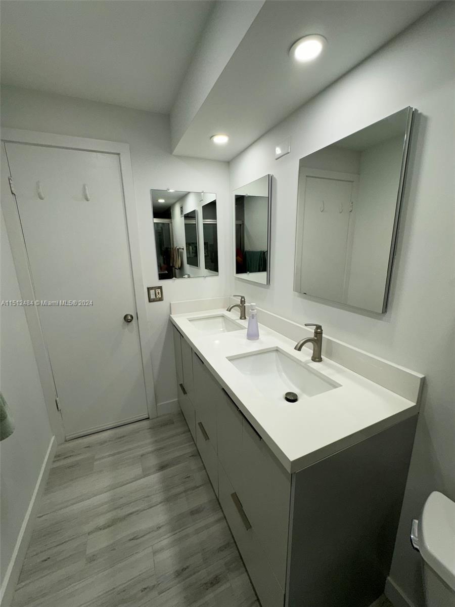 600 NE 36th St 506, Miami, Florida 33137, 1 Bedroom Bedrooms, ,2 BathroomsBathrooms,Residential,For Sale,600 NE 36th St 506,A11512484