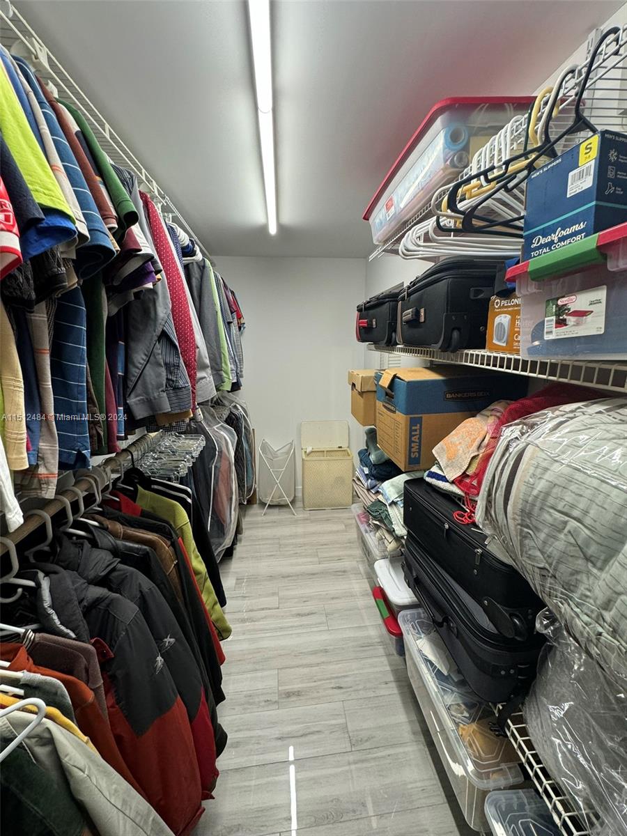 600 NE 36th St 506, Miami, Florida 33137, 1 Bedroom Bedrooms, ,2 BathroomsBathrooms,Residential,For Sale,600 NE 36th St 506,A11512484