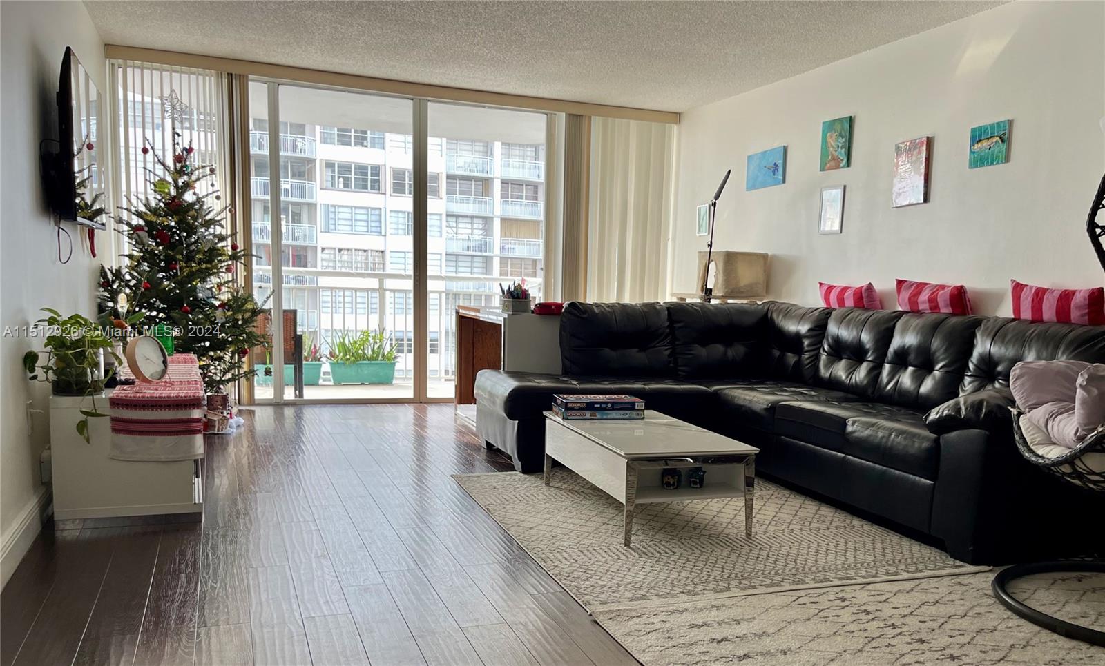 18051 Biscayne Blvd, Aventura, FL, 33160 United States, 1 Bedroom Bedrooms, ,1 BathroomBathrooms,Residential,For Sale,Biscayne Blvd,A11512926