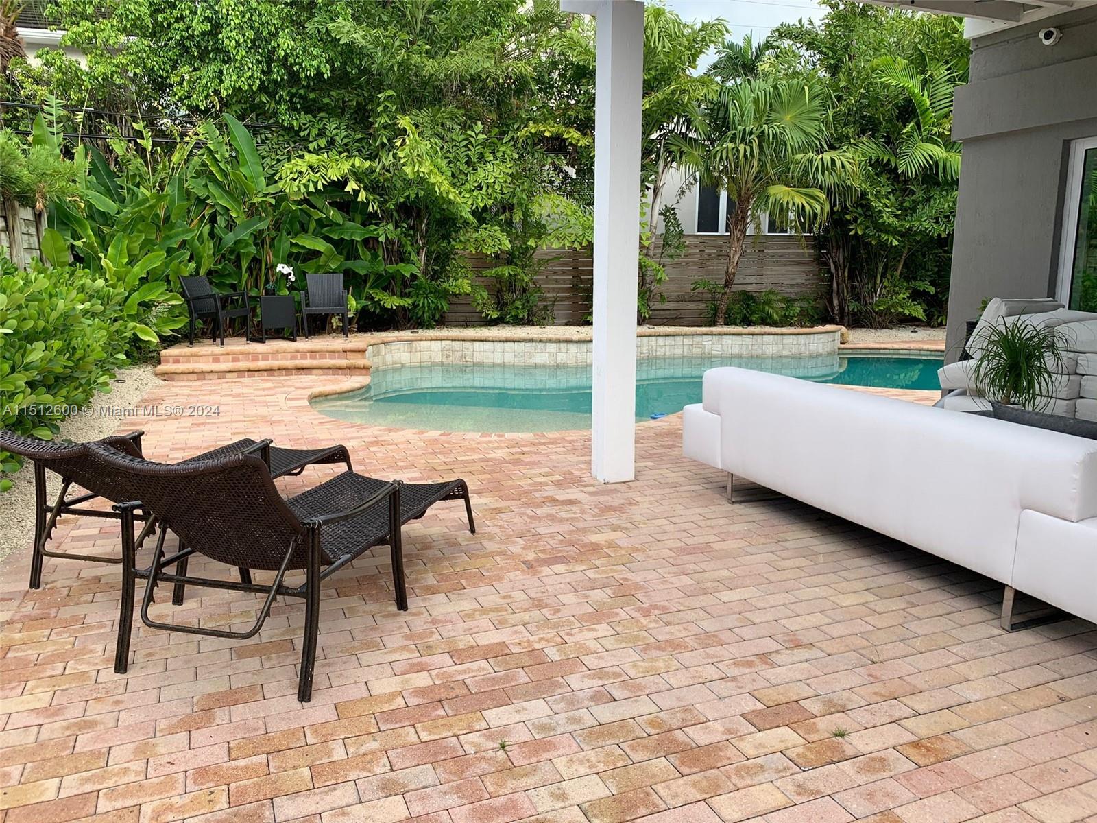 340 Ridgewood Rd, Key Biscayne, FL, 33149 United States, 4 Bedrooms Bedrooms, ,4 BathroomsBathrooms,Residential,For Sale,Ridgewood Rd,A11512600
