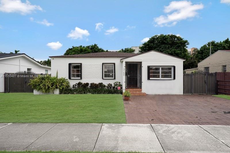 3150 SW 20th St  For Sale A11510487, FL