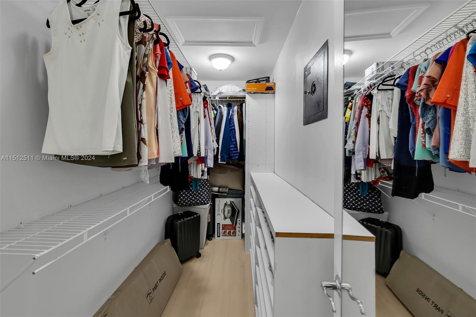 8927 NE 4th Ave Rd 8927, Miami Shores, Florida 33138, 3 Bedrooms Bedrooms, ,2 BathroomsBathrooms,Residential,For Sale,8927 NE 4th Ave Rd 8927,A11512511