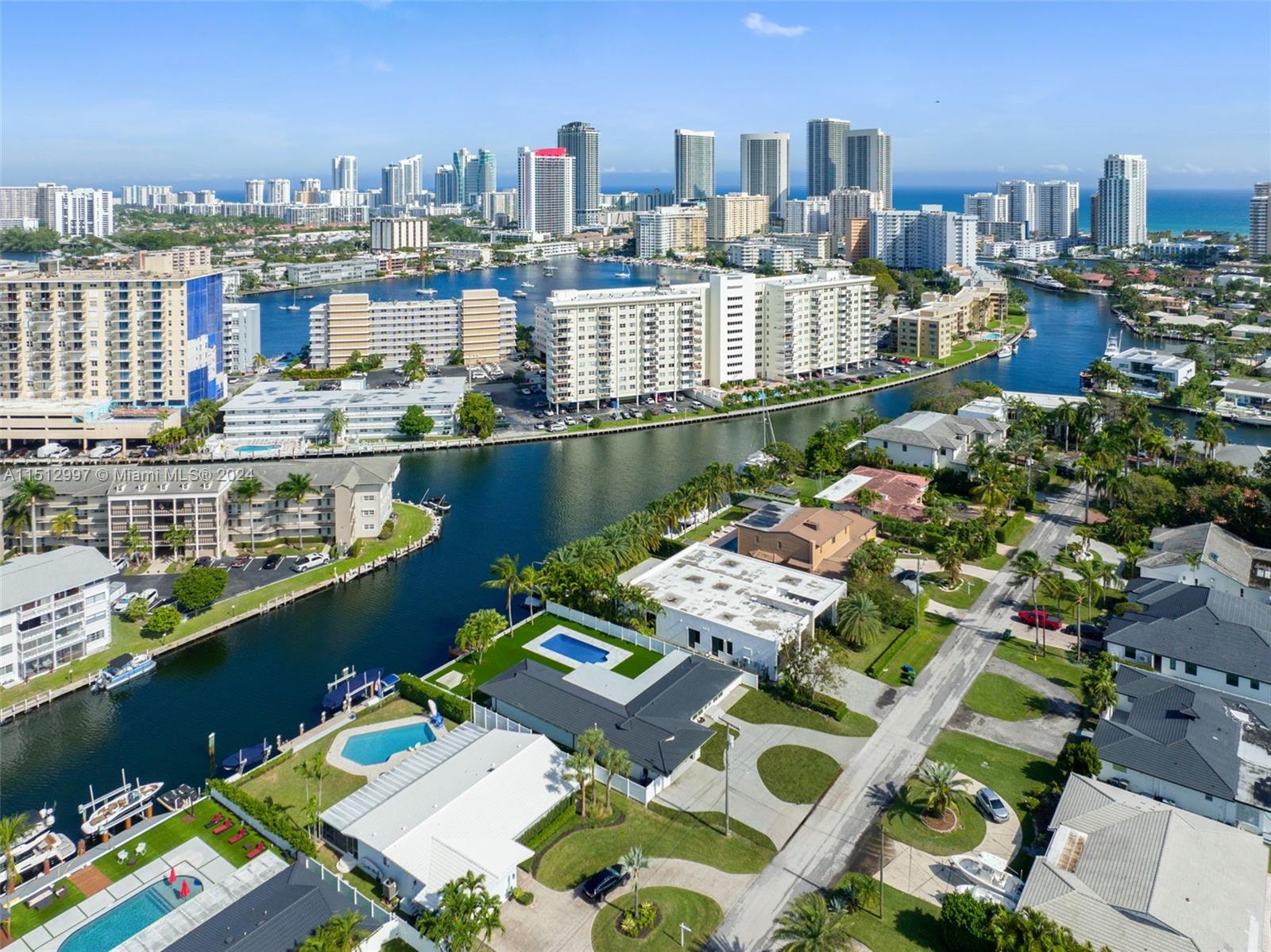 430 Tamarind Dr, Hallandale Beach, Florida 33009, 5 Bedrooms Bedrooms, ,4 BathroomsBathrooms,Residentiallease,For Rent,430 Tamarind Dr,A11512997