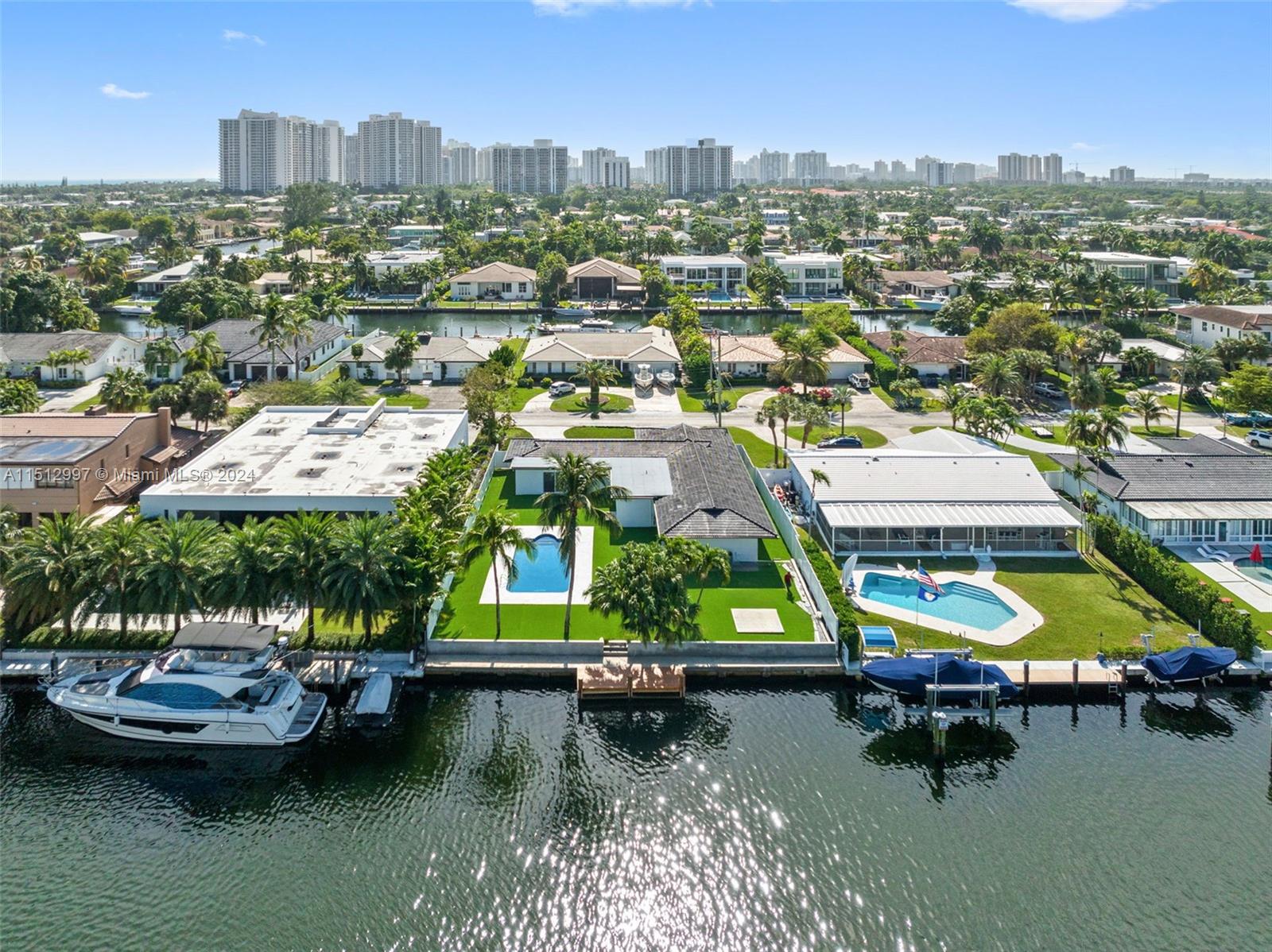 430 Tamarind Dr, Hallandale Beach, Florida 33009, 5 Bedrooms Bedrooms, ,4 BathroomsBathrooms,Residentiallease,For Rent,430 Tamarind Dr,A11512997