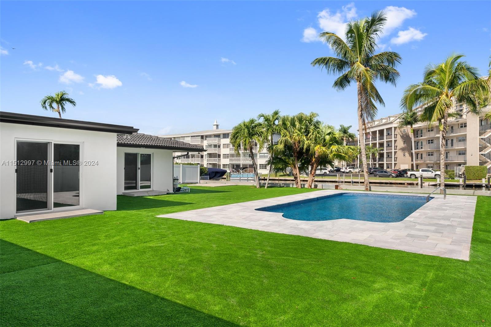 430 Tamarind Dr, Hallandale Beach, Florida 33009, 5 Bedrooms Bedrooms, ,4 BathroomsBathrooms,Residentiallease,For Rent,430 Tamarind Dr,A11512997