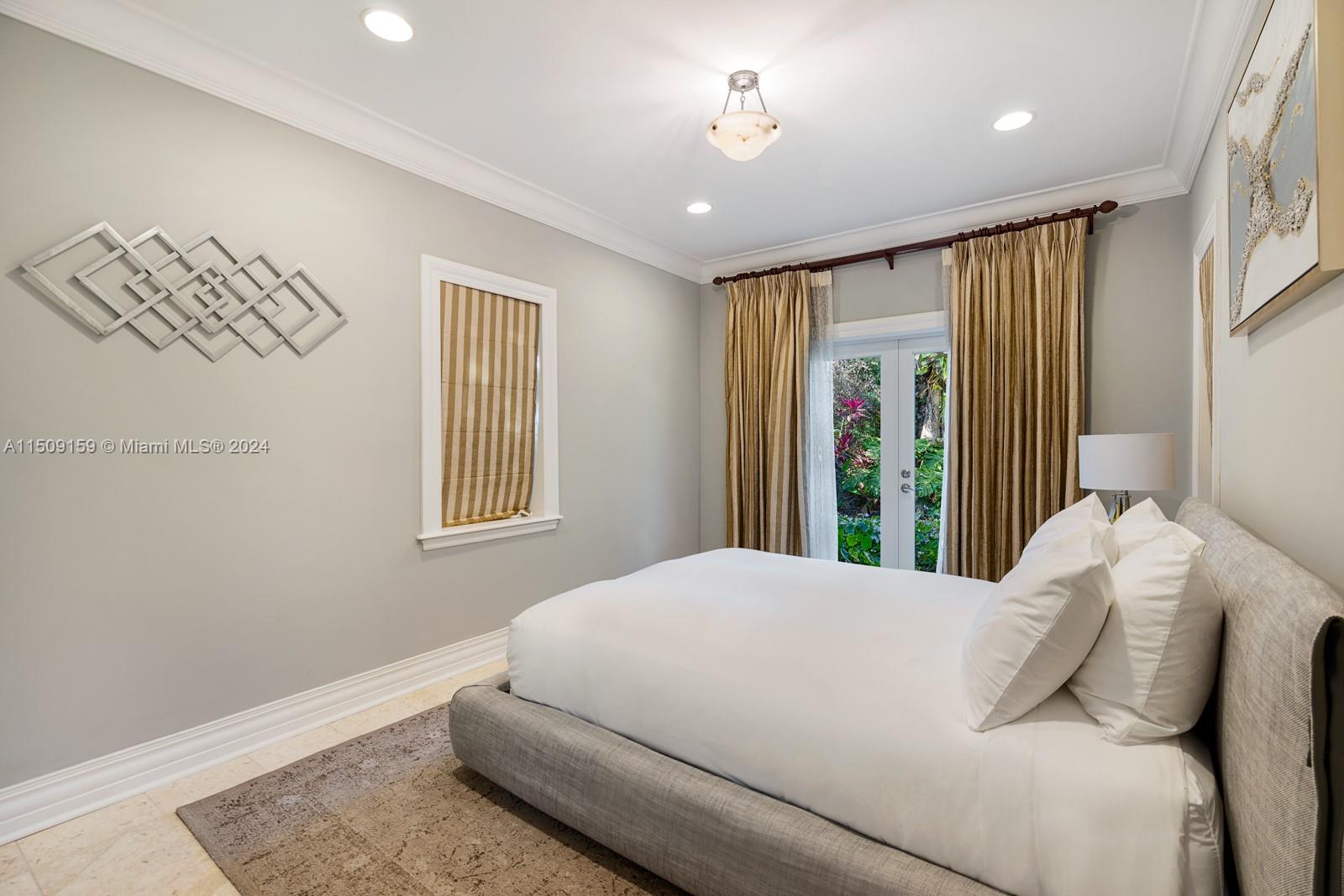 11 Rivo Alto Dr, Miami Beach, FL, 33139 United States, 5 Bedrooms Bedrooms, ,5 BathroomsBathrooms,Residential,For Sale,Rivo Alto Dr,A11509159