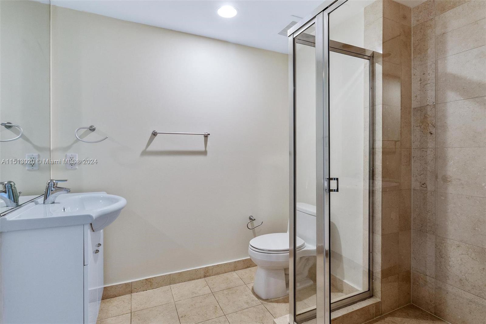 1800 S OCEAN DR 1608, Hallandale Beach, Florida 33009, 3 Bedrooms Bedrooms, ,3 BathroomsBathrooms,Residentiallease,For Rent,1800 S OCEAN DR 1608,A11513020