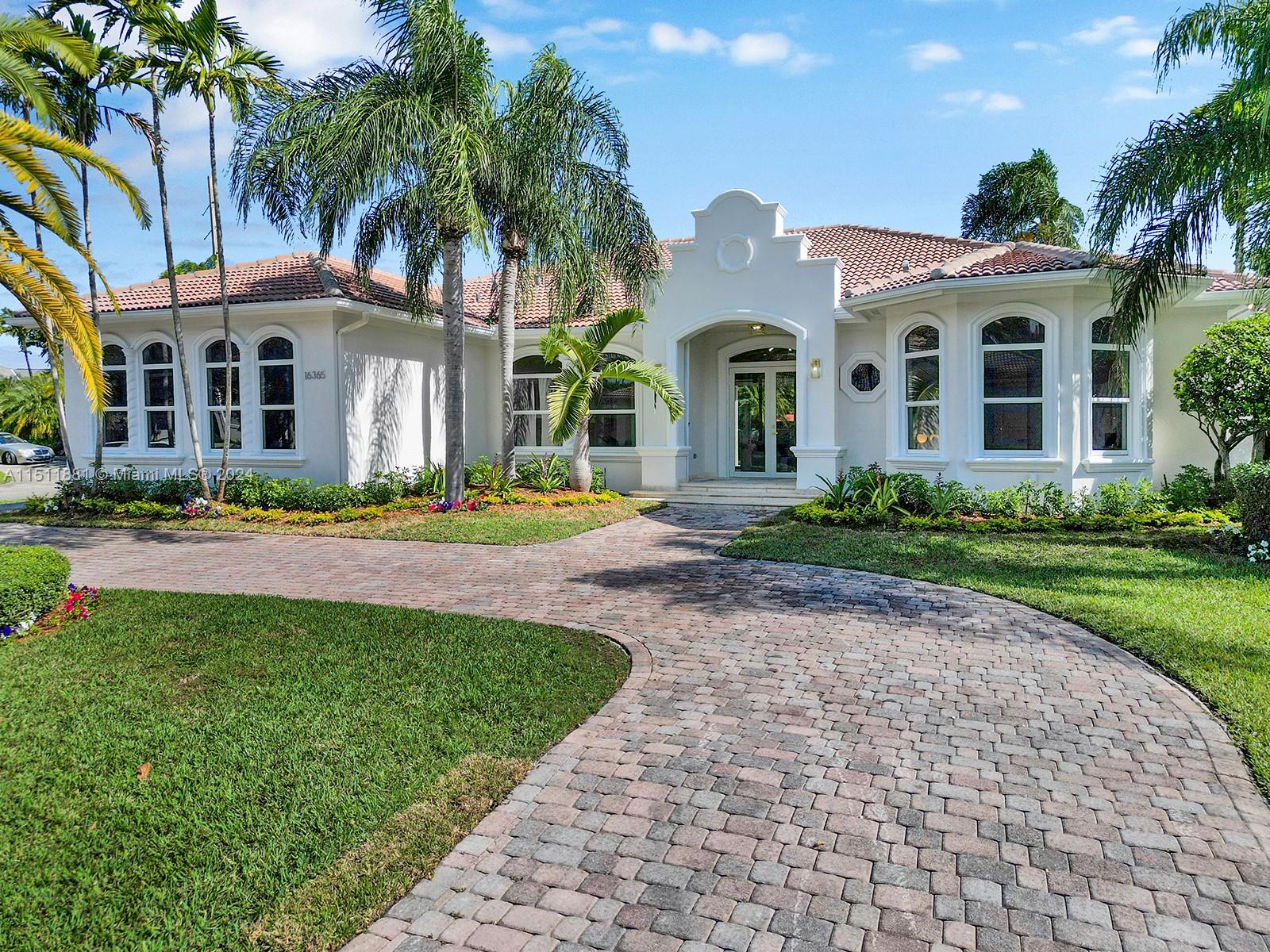 16365 SW 87th Pl, Palmetto Bay, Florida 33157, 5 Bedrooms Bedrooms, ,4 BathroomsBathrooms,Residential,For Sale,16365 SW 87th Pl,A11511881