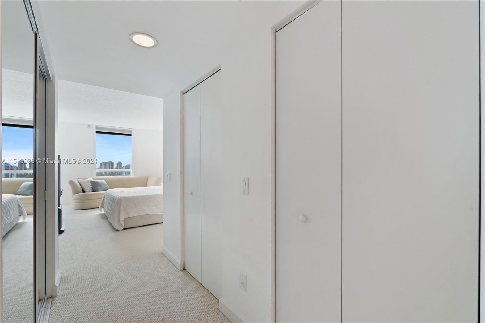 21205 Yacht Club Dr 1803, Aventura, FL 33180, 3 Bedrooms Bedrooms, ,2 BathroomsBathrooms,Residential,For Sale,Yacht Club Dr,A11513038