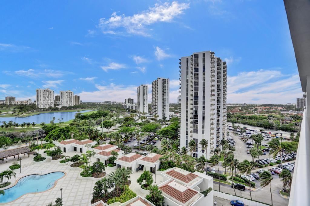 20281 Country Club Dr, Aventura, FL, 33180 United States, 3 Bedrooms Bedrooms, ,2 BathroomsBathrooms,Residential,For Sale,Country Club Dr,A11508766