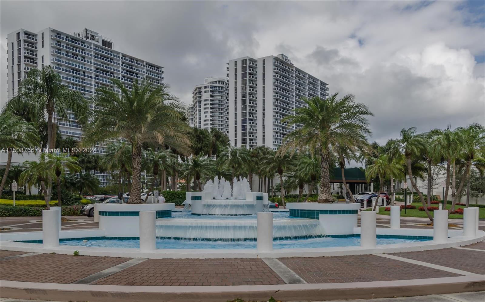 20281 Country Club Dr, Aventura, FL, 33180 United States, 3 Bedrooms Bedrooms, ,2 BathroomsBathrooms,Residential,For Sale,Country Club Dr,A11508766