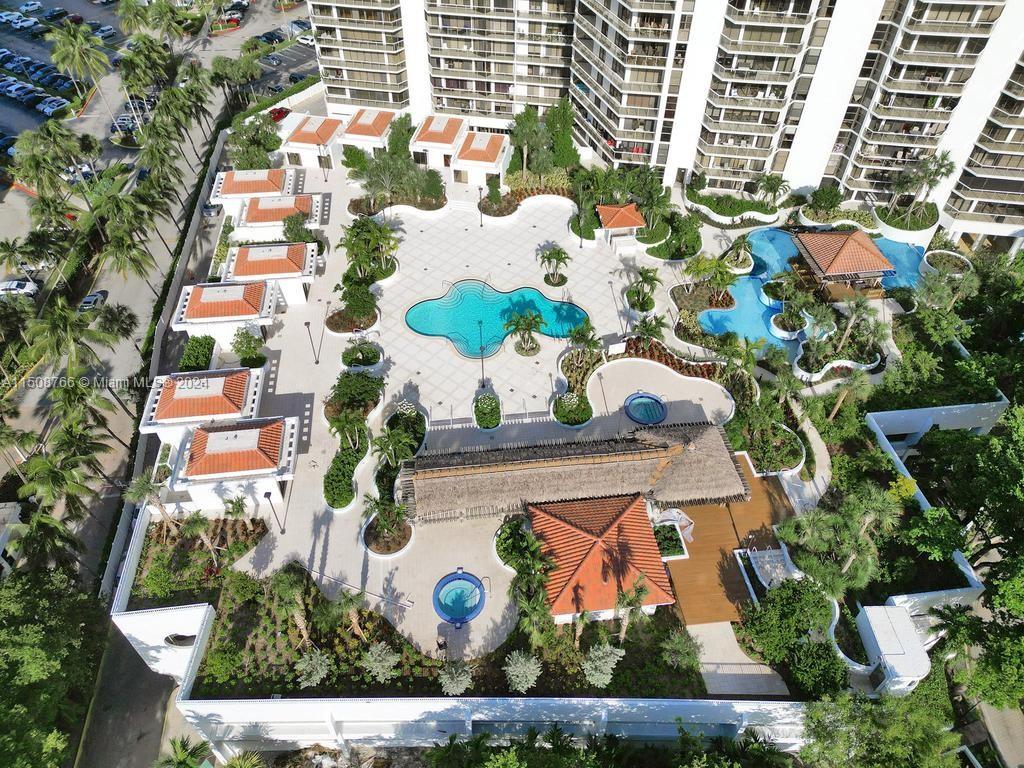 20281 Country Club Dr, Aventura, FL, 33180 United States, 3 Bedrooms Bedrooms, ,2 BathroomsBathrooms,Residential,For Sale,Country Club Dr,A11508766