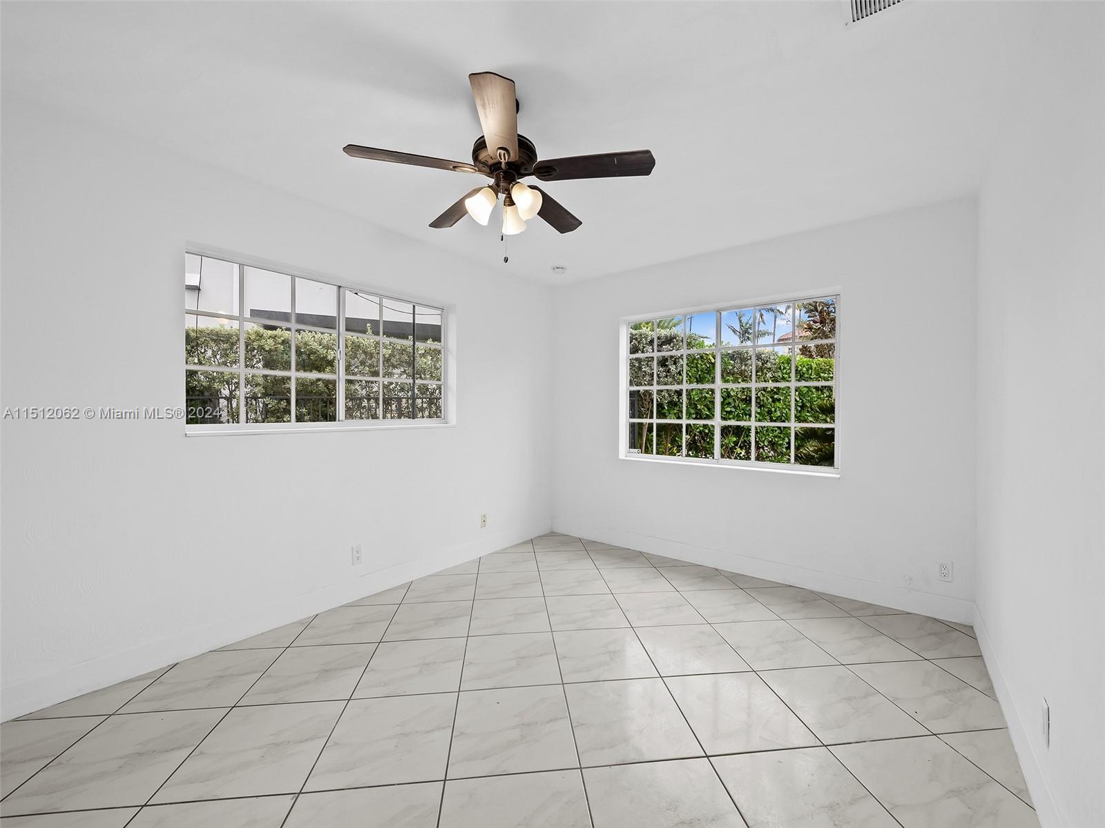 1531 12th Ct, Fort Lauderdale, FL, 33316 United States, 2 Bedrooms Bedrooms, ,2 BathroomsBathrooms,Residential,For Sale,12th Ct,A11512062