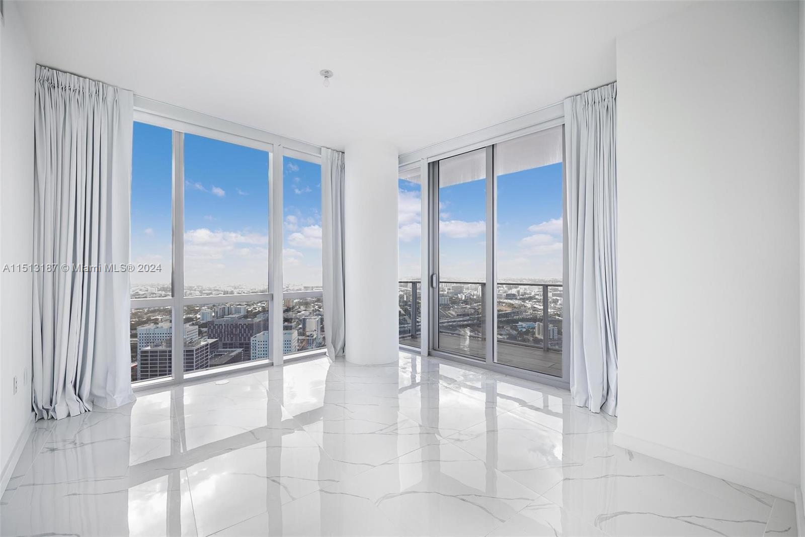 851 NE 1st Ave 4802, Miami, Florida 33132, 3 Bedrooms Bedrooms, ,4 BathroomsBathrooms,Residentiallease,For Rent,851 NE 1st Ave 4802,A11513187