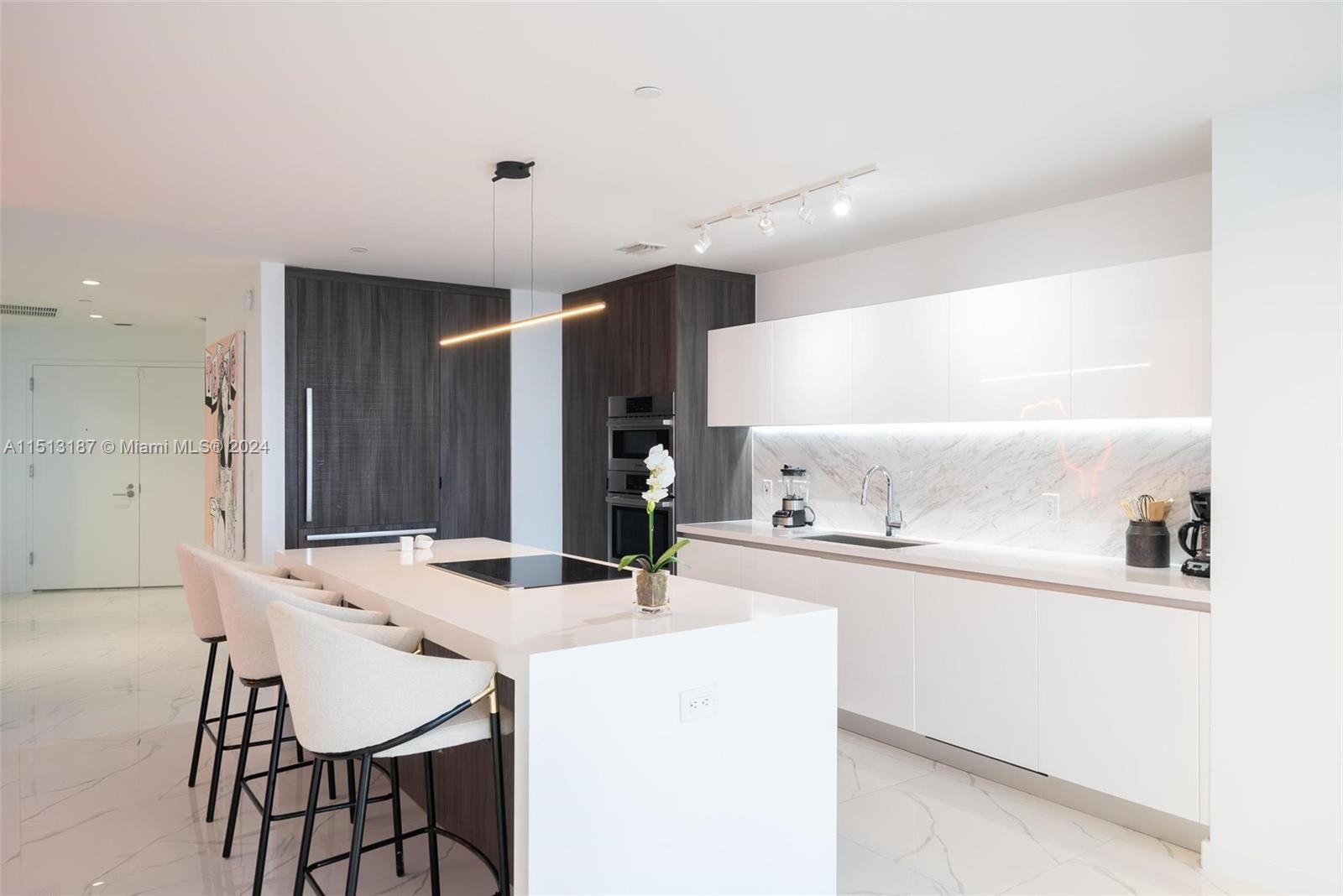 851 NE 1st Ave 4802, Miami, Florida 33132, 3 Bedrooms Bedrooms, ,4 BathroomsBathrooms,Residentiallease,For Rent,851 NE 1st Ave 4802,A11513187