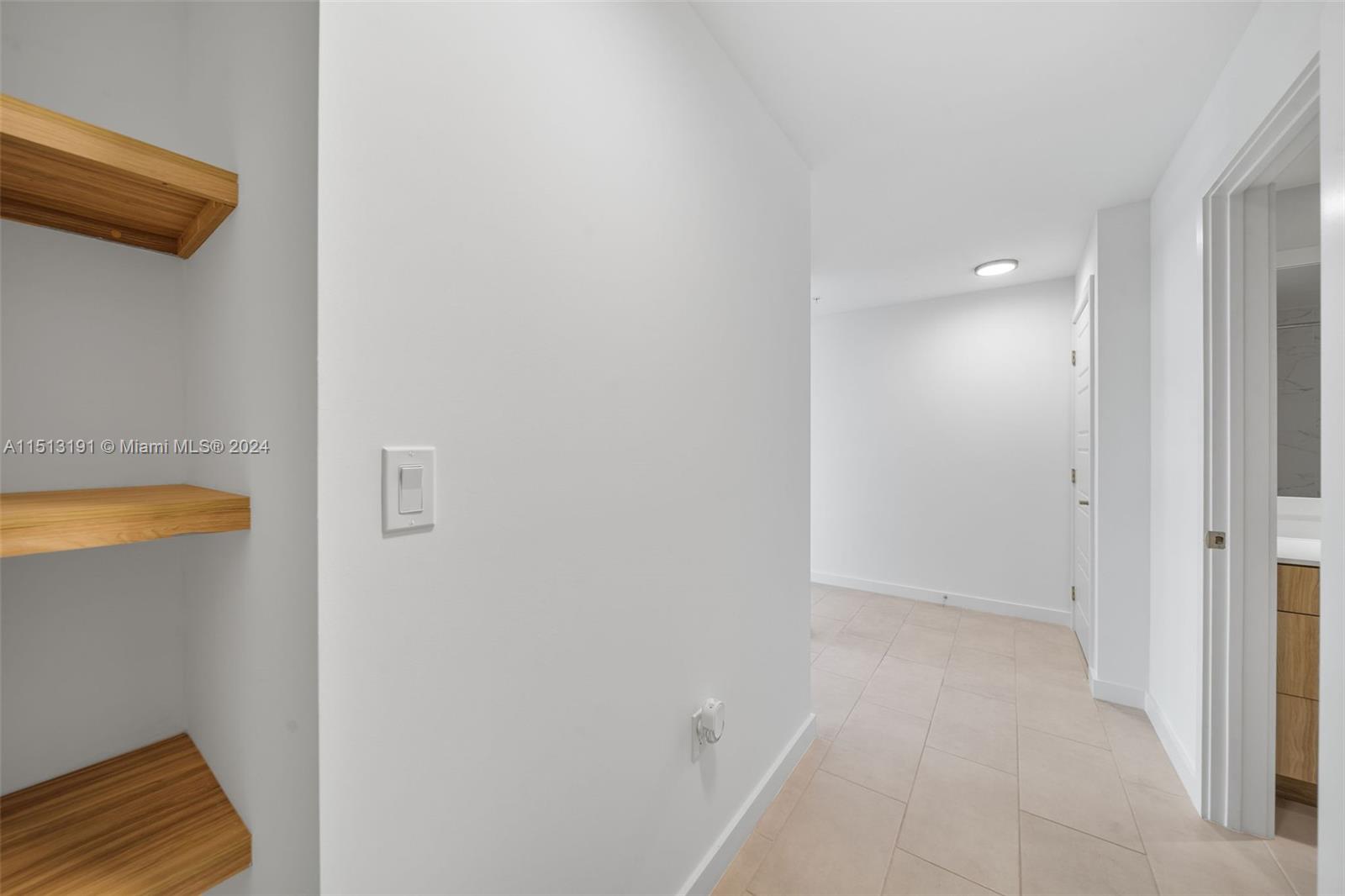 2150 N Bayshore Dr 0301, Miami, Florida 33137, 2 Bedrooms Bedrooms, ,2 BathroomsBathrooms,Residentiallease,For Rent,2150 N Bayshore Dr 0301,A11513191