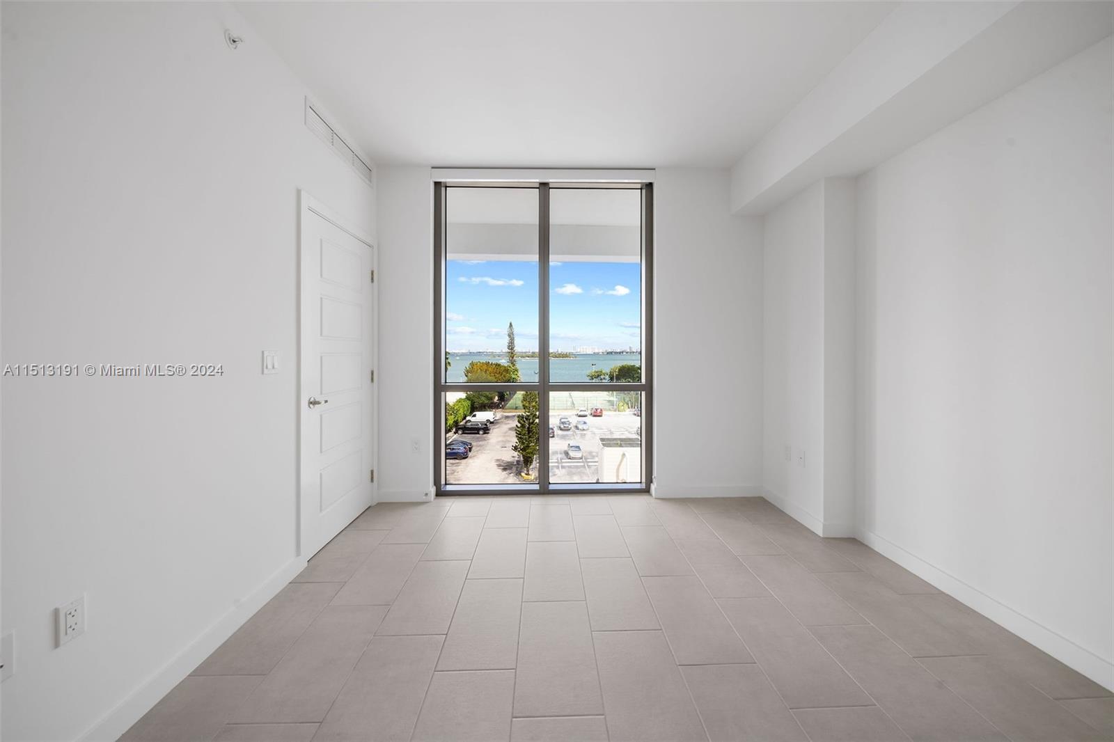 2150 N Bayshore Dr 0301, Miami, Florida 33137, 2 Bedrooms Bedrooms, ,2 BathroomsBathrooms,Residentiallease,For Rent,2150 N Bayshore Dr 0301,A11513191