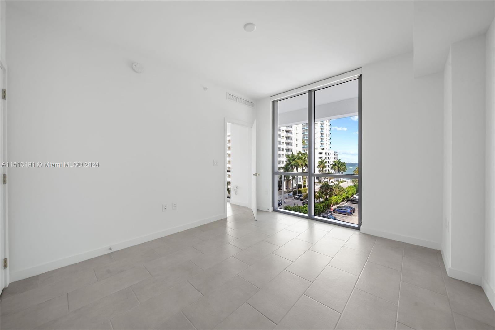 2150 N Bayshore Dr 0301, Miami, Florida 33137, 2 Bedrooms Bedrooms, ,2 BathroomsBathrooms,Residentiallease,For Rent,2150 N Bayshore Dr 0301,A11513191