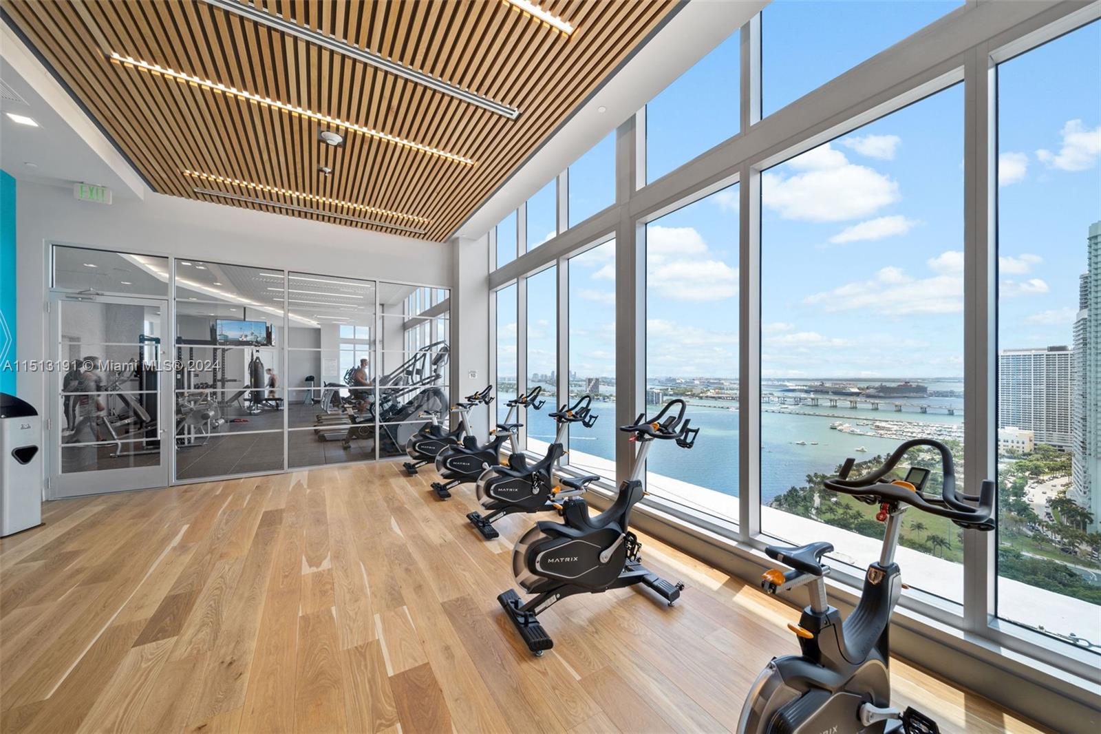 2150 N Bayshore Dr 0301, Miami, Florida 33137, 2 Bedrooms Bedrooms, ,2 BathroomsBathrooms,Residentiallease,For Rent,2150 N Bayshore Dr 0301,A11513191