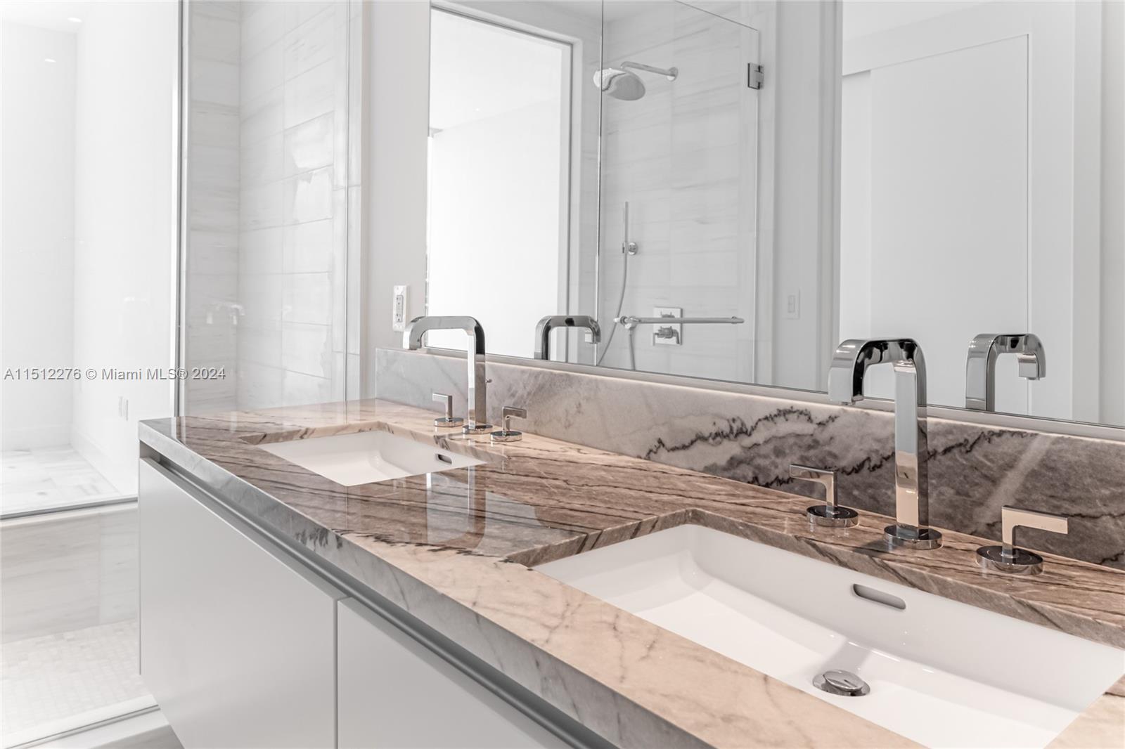 Master Ensuite Bathroom