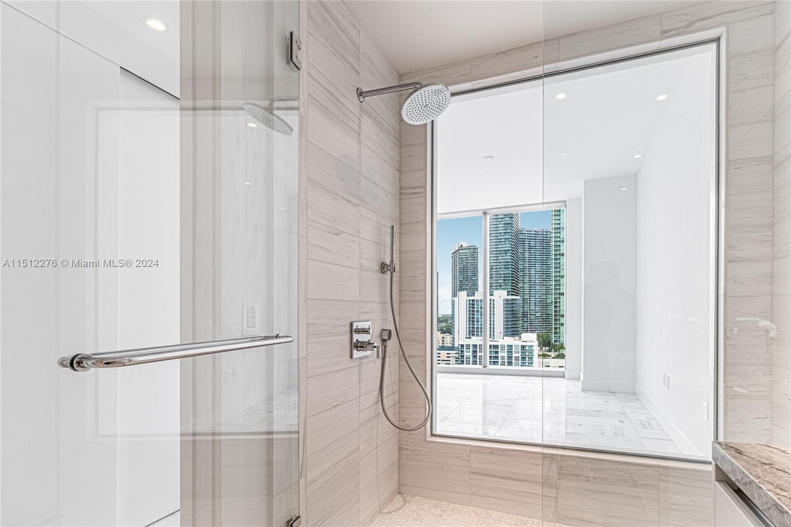 700 NE 26th Ter 1706, Miami, Florida 33137, 2 Bedrooms Bedrooms, ,2 BathroomsBathrooms,Residentiallease,For Rent,700 NE 26th Ter 1706,A11512276