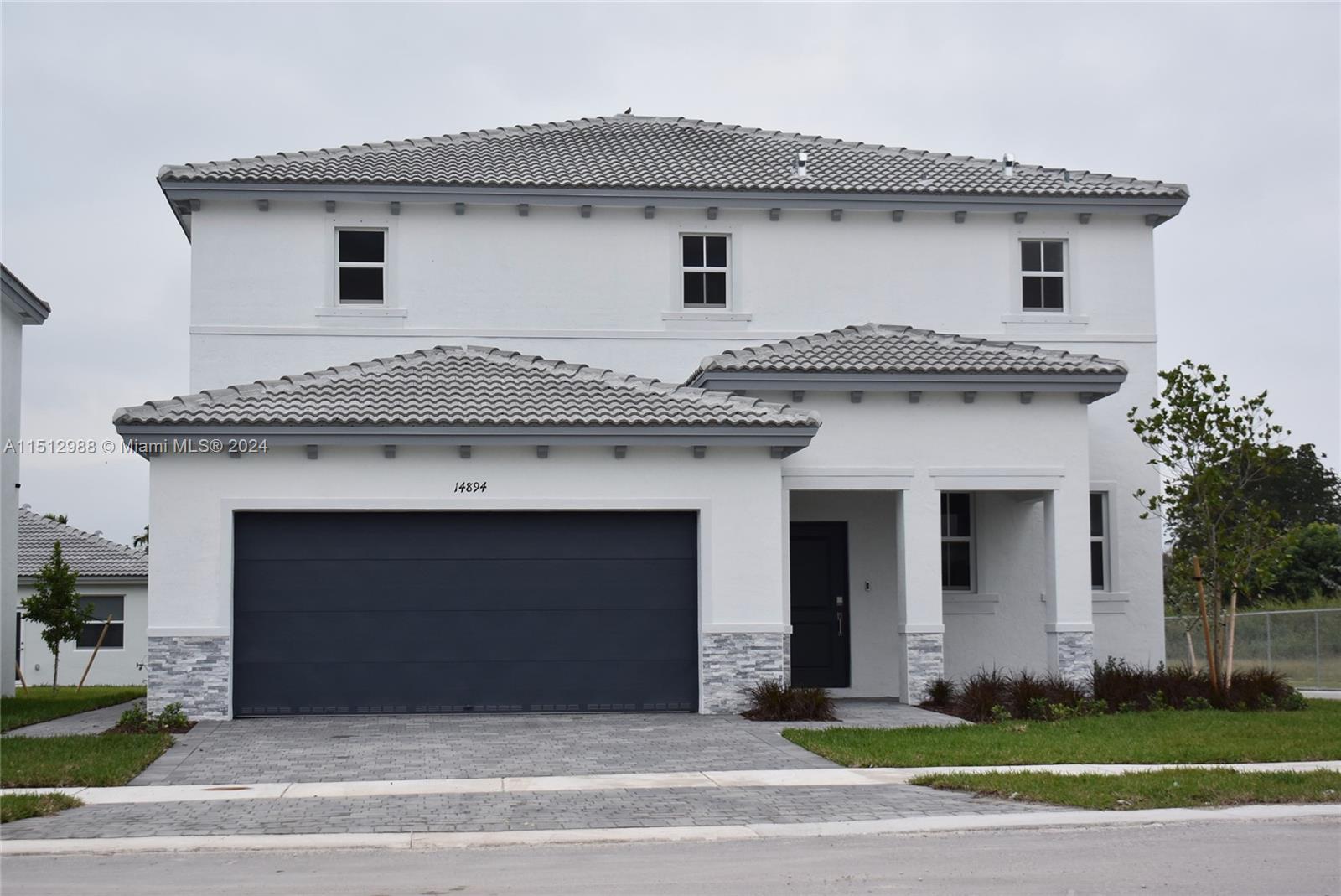 14894 SW 163rd st 14894, Miami, Florida 33187, 5 Bedrooms Bedrooms, ,3 BathroomsBathrooms,Residentiallease,For Rent,14894 SW 163rd st 14894,A11512988