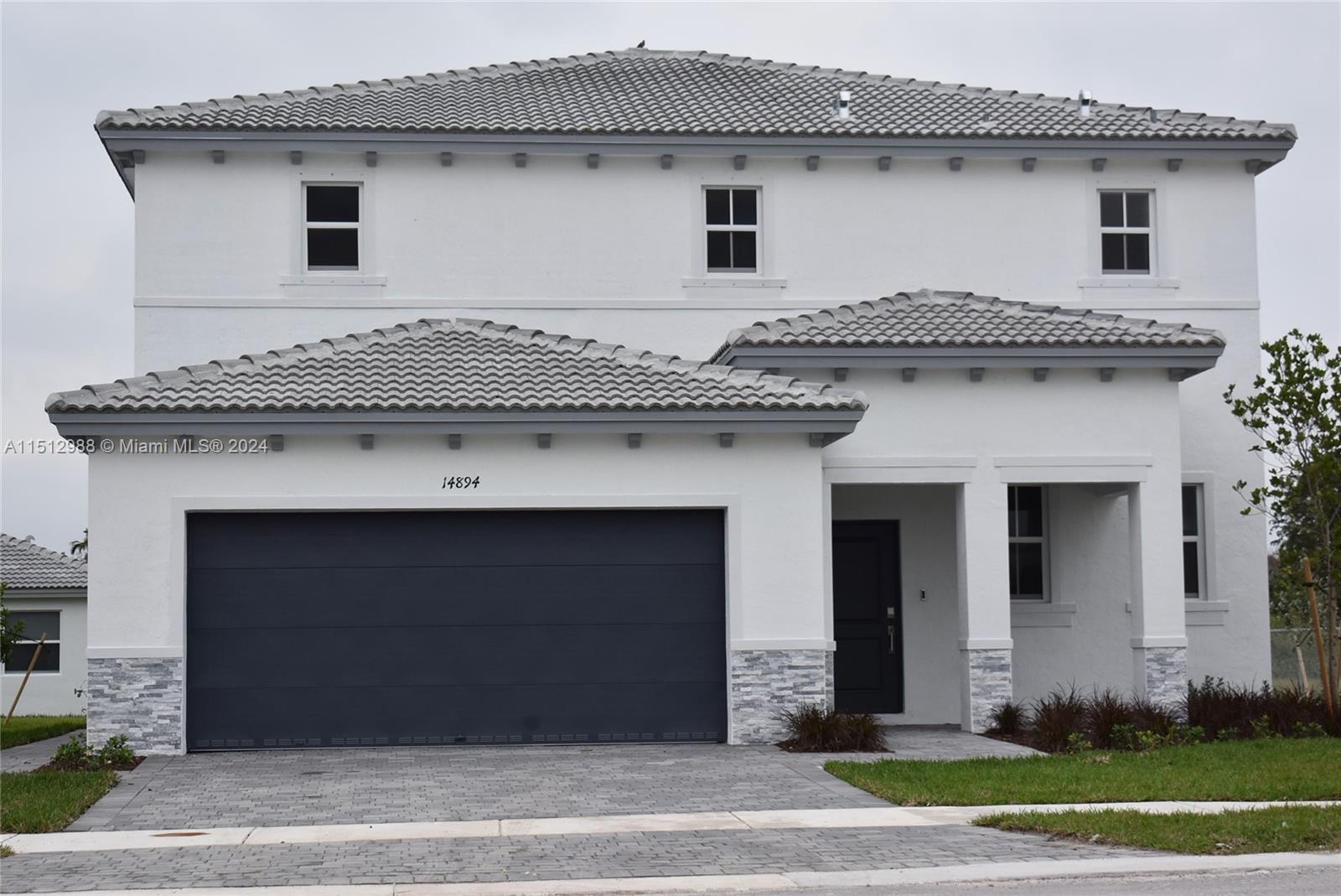 14894 SW 163rd st 14894, Miami, Florida 33187, 5 Bedrooms Bedrooms, ,3 BathroomsBathrooms,Residentiallease,For Rent,14894 SW 163rd st 14894,A11512988