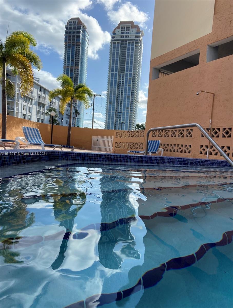 200 178th Dr, Sunny Isles Beach, FL, 33160 United States, 1 Bedroom Bedrooms, ,2 BathroomsBathrooms,Residential,For Sale,178th Dr,A11513247