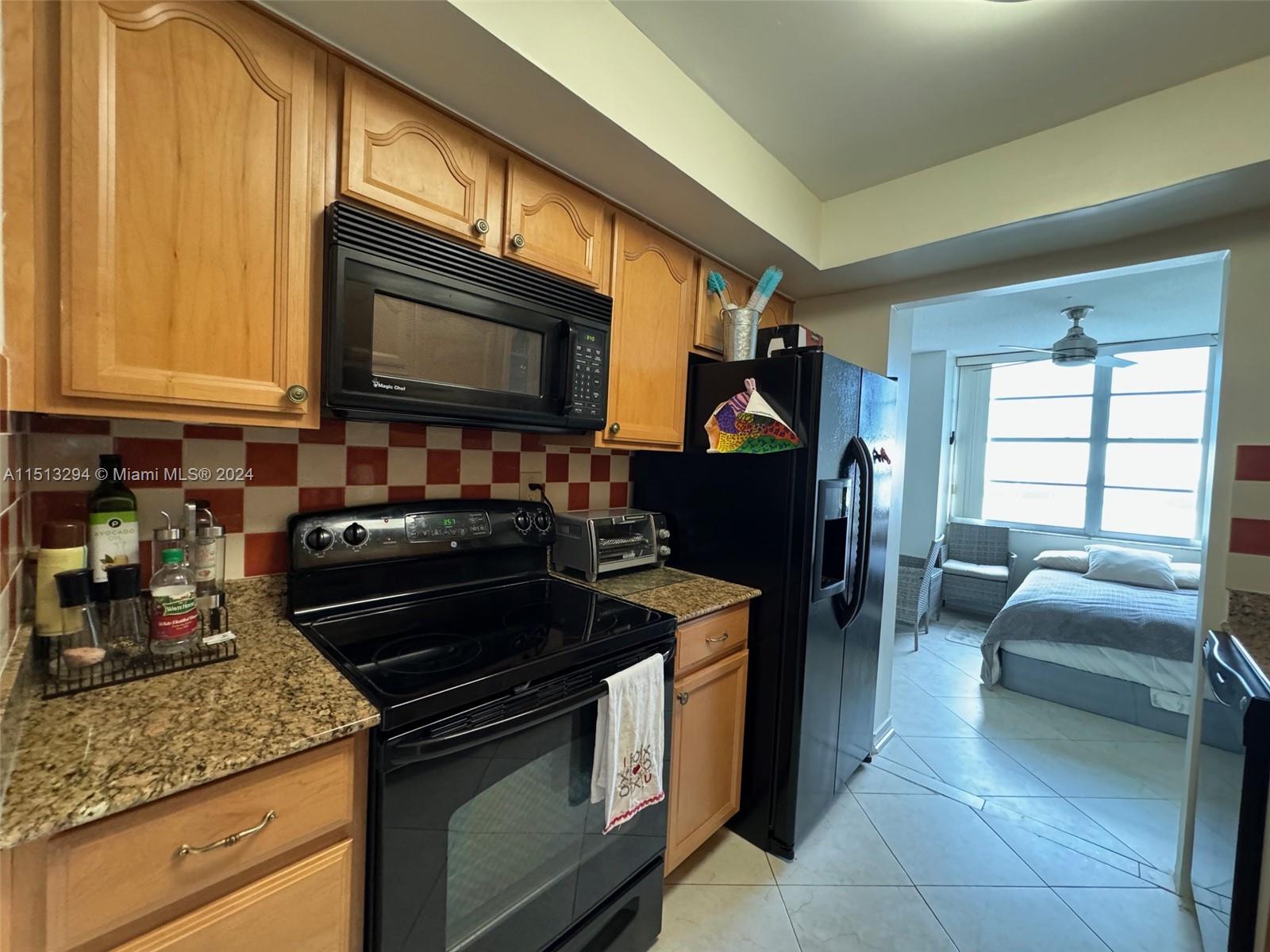 301 174th St 1105, Sunny Isles Beach, Florida 33160, 1 Bedroom Bedrooms, ,1 BathroomBathrooms,Residential,For Sale,301 174th St 1105,A11513294