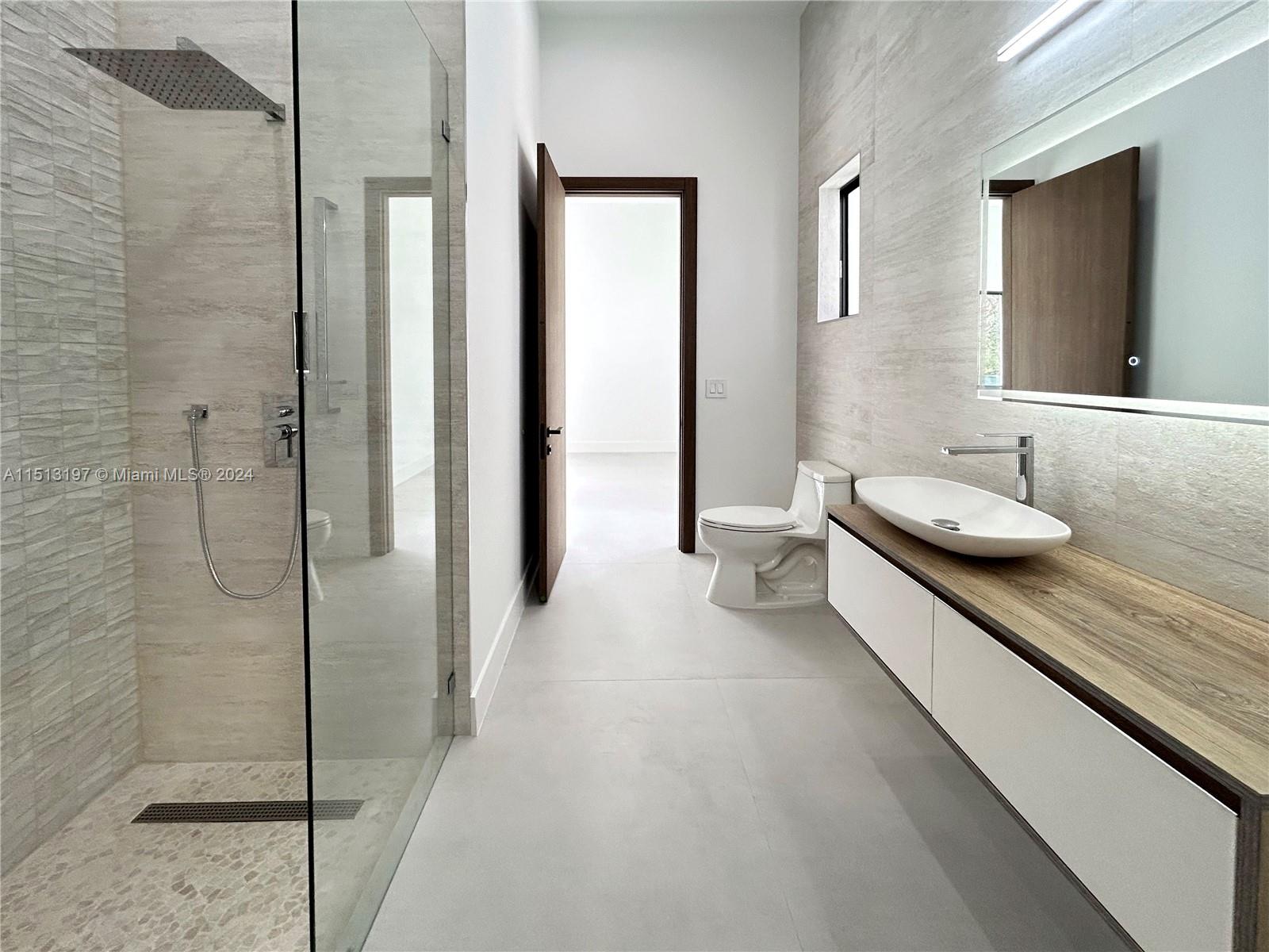 9795 110th St, Miami, FL, 33176 United States, 6 Bedrooms Bedrooms, ,5 BathroomsBathrooms,Residential,For Sale,110th St,A11513197