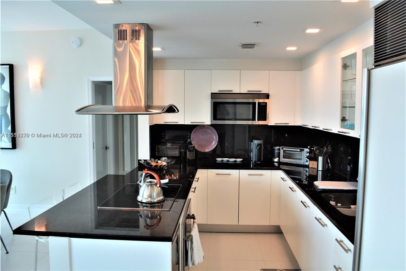 6899 Collins Ave 1603, Miami Beach, Florida 33141, 2 Bedrooms Bedrooms, ,2 BathroomsBathrooms,Residentiallease,For Rent,6899 Collins Ave 1603,A11513330