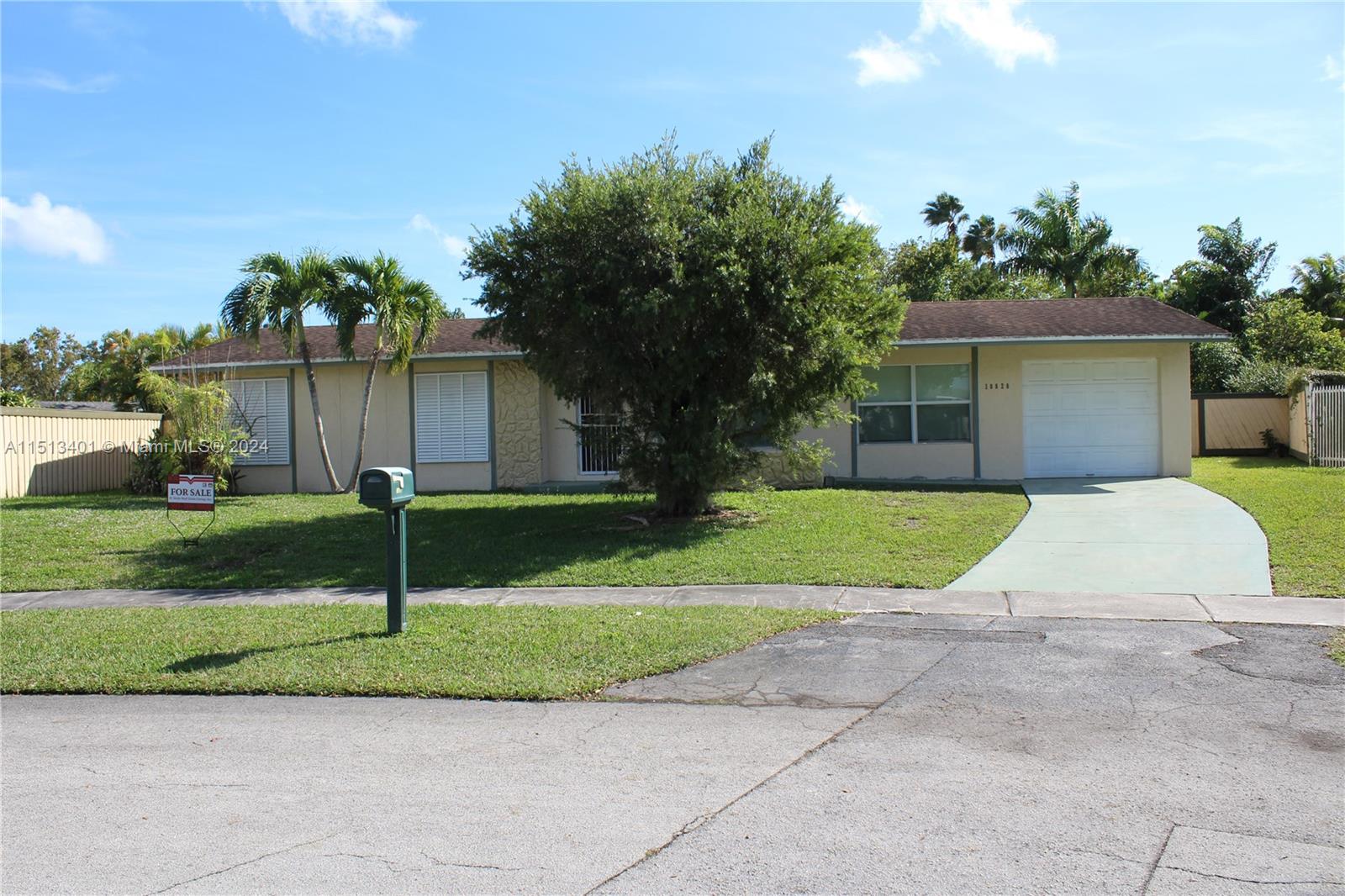 10820 SW 154th St  For Sale A11513401, FL