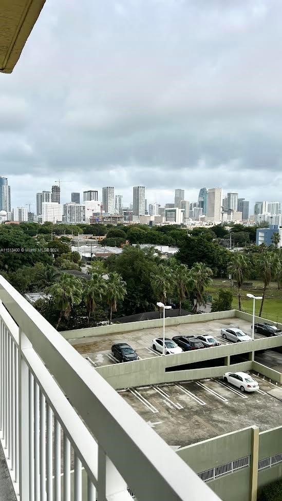 816 NW 11th St 809, Miami, Florida 33136, 2 Bedrooms Bedrooms, ,2 BathroomsBathrooms,Residentiallease,For Rent,816 NW 11th St 809,A11513400