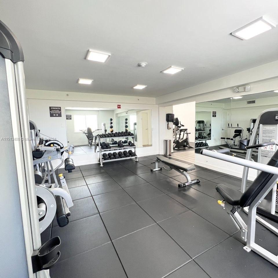 816 NW 11th St 809, Miami, Florida 33136, 2 Bedrooms Bedrooms, ,2 BathroomsBathrooms,Residentiallease,For Rent,816 NW 11th St 809,A11513400