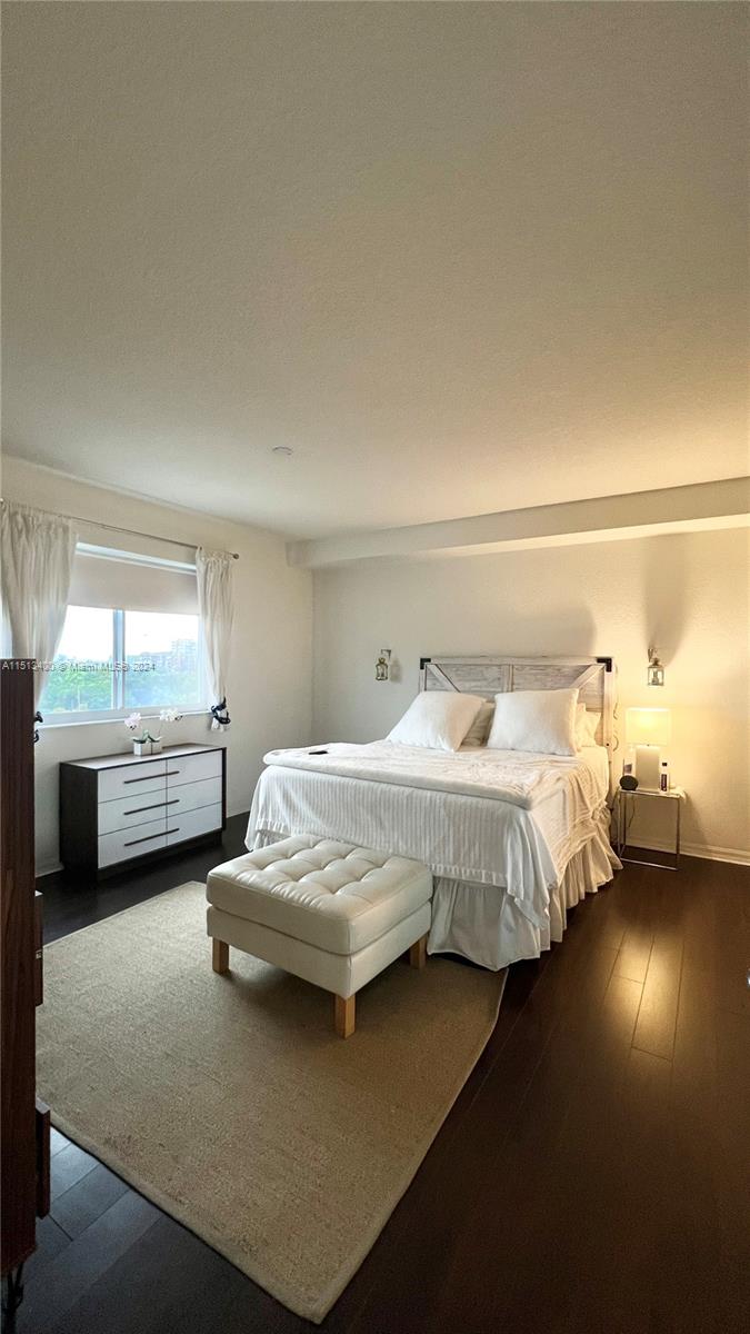 816 NW 11th St 809, Miami, Florida 33136, 2 Bedrooms Bedrooms, ,2 BathroomsBathrooms,Residentiallease,For Rent,816 NW 11th St 809,A11513400