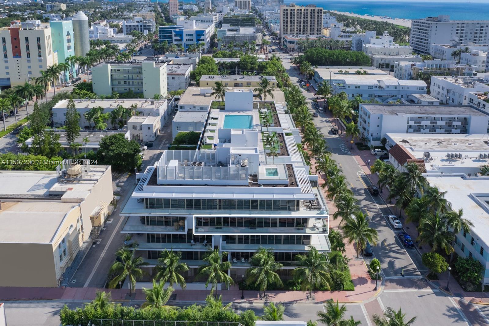 300 Collins Ave 4D, Miami Beach, Florida 33139, 3 Bedrooms Bedrooms, ,3 BathroomsBathrooms,Residential,For Sale,300 Collins Ave 4D,A11507200