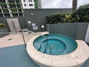 Miami, Florida 33132, 1 Bedroom Bedrooms, ,1 BathroomBathrooms,Residential,For Sale,A11512157