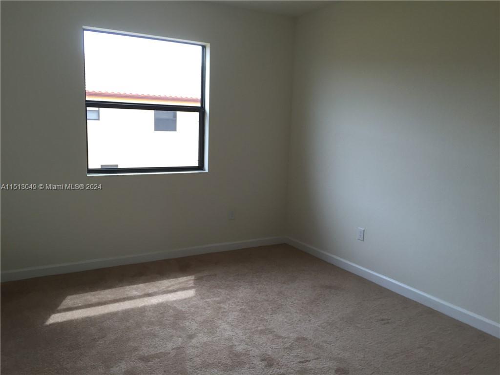 3768 SE 3 ST, Homestead, Florida 33033, 3 Bedrooms Bedrooms, ,2 BathroomsBathrooms,Residentiallease,For Rent,3768 SE 3 ST,A11513049