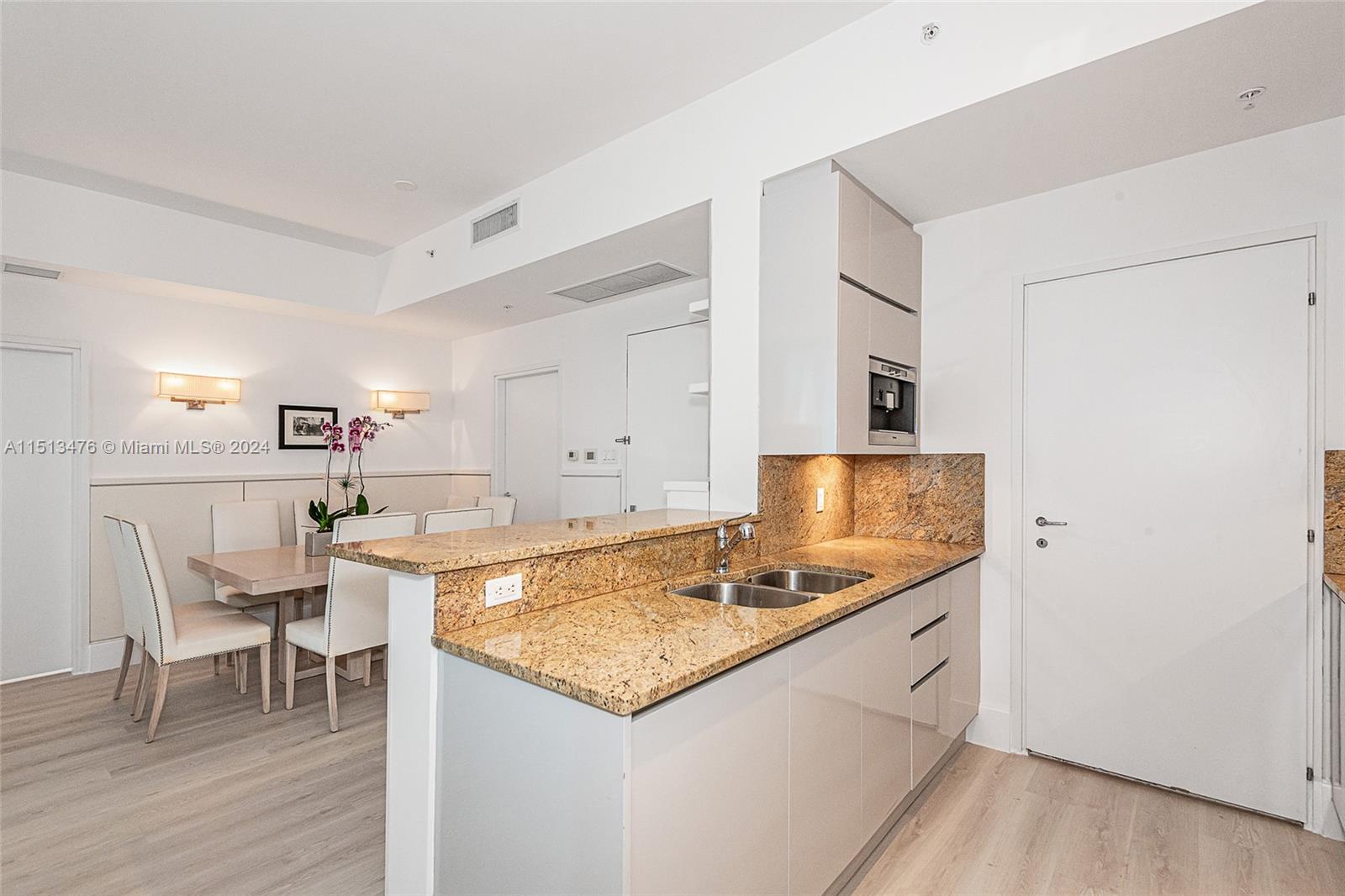 50 S Pointe Dr 1804, Miami Beach, Florida 33139, 2 Bedrooms Bedrooms, ,2 BathroomsBathrooms,Residentiallease,For Rent,50 S Pointe Dr 1804,A11513476