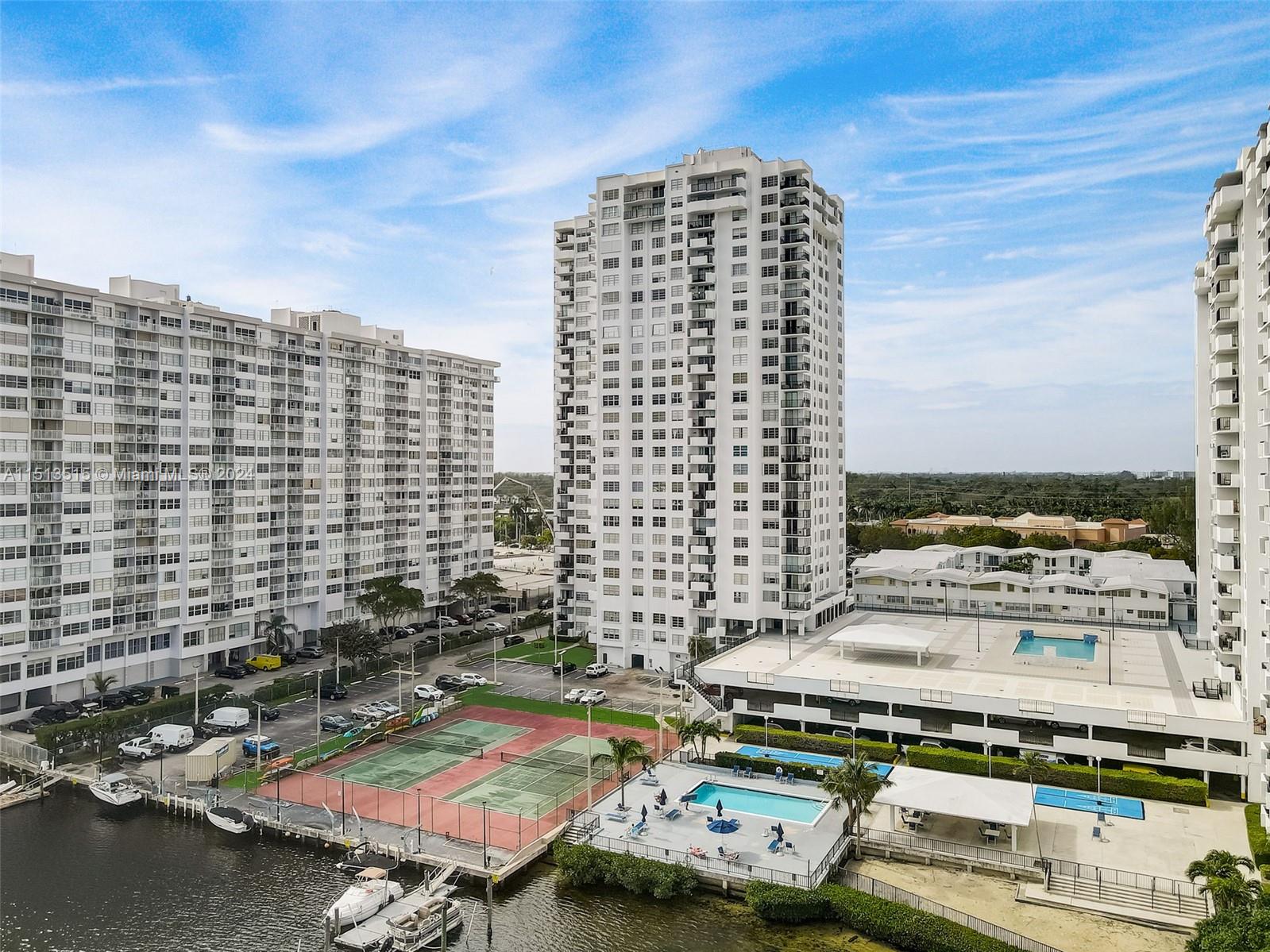 2750 183rd St, Aventura, FL, 33160 United States, 2 Bedrooms Bedrooms, ,2 BathroomsBathrooms,Residential,For Sale,183rd St,A11513515