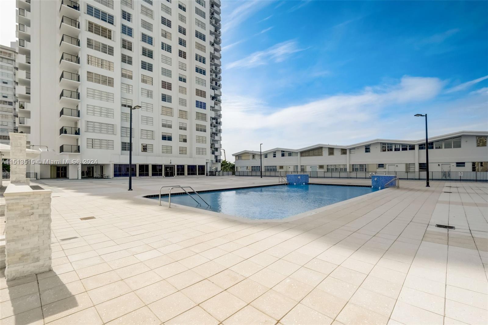 2750 183rd St, Aventura, FL, 33160 United States, 2 Bedrooms Bedrooms, ,2 BathroomsBathrooms,Residential,For Sale,183rd St,A11513515