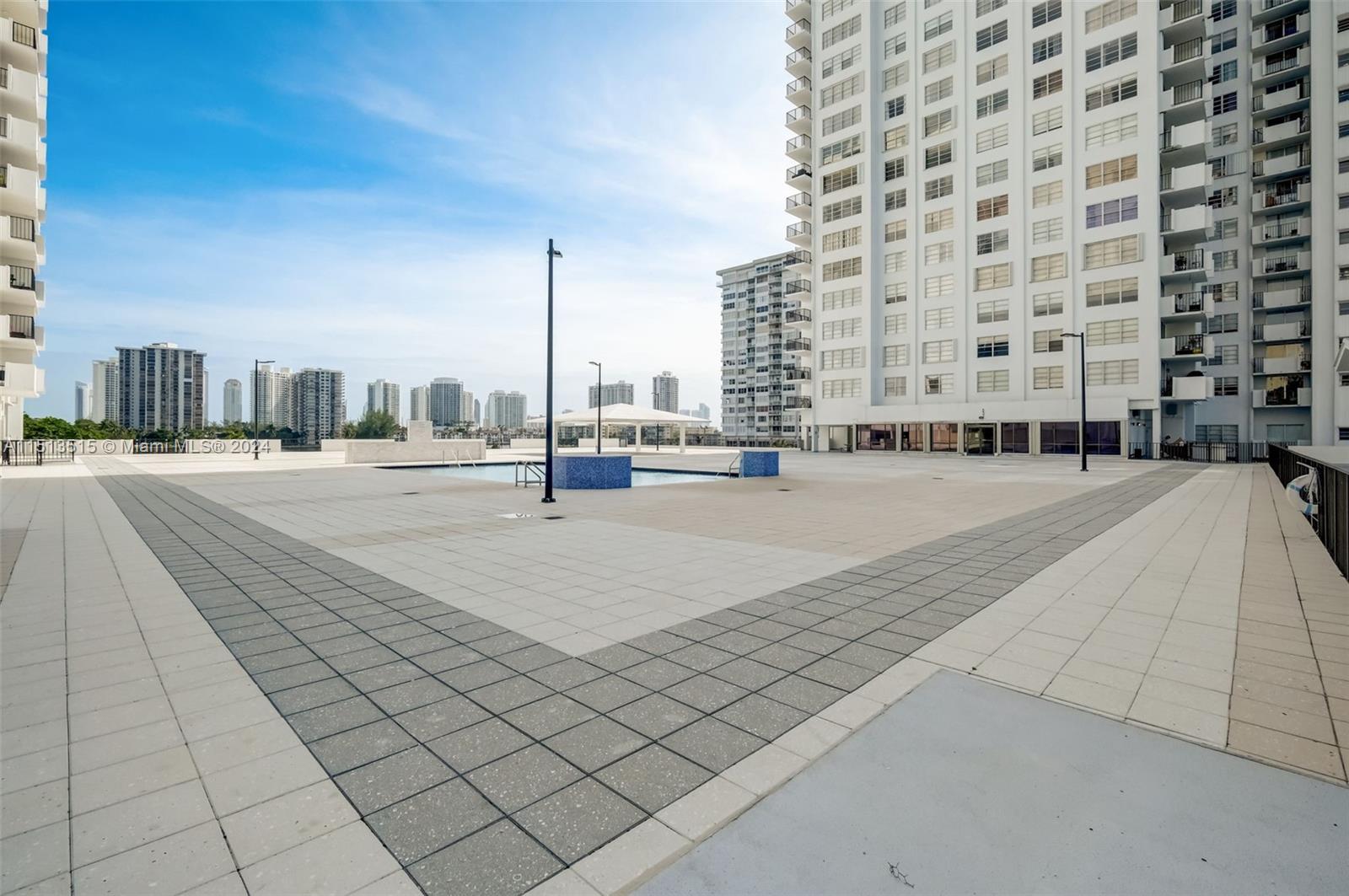 2750 183rd St, Aventura, FL, 33160 United States, 2 Bedrooms Bedrooms, ,2 BathroomsBathrooms,Residential,For Sale,183rd St,A11513515