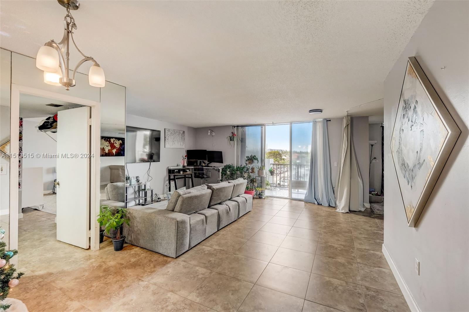 2750 183rd St, Aventura, FL, 33160 United States, 2 Bedrooms Bedrooms, ,2 BathroomsBathrooms,Residential,For Sale,183rd St,A11513515