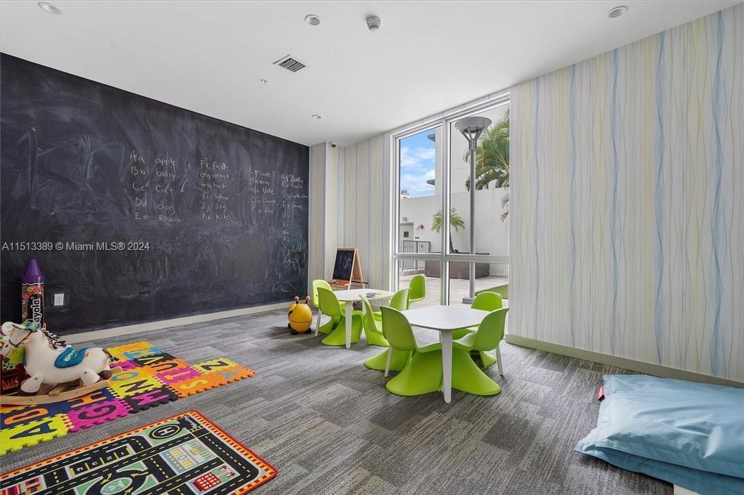 1010 SW 2nd Ave 604, Miami, Florida 33130, 2 Bedrooms Bedrooms, ,2 BathroomsBathrooms,Residential,For Sale,1010 SW 2nd Ave 604,A11513389