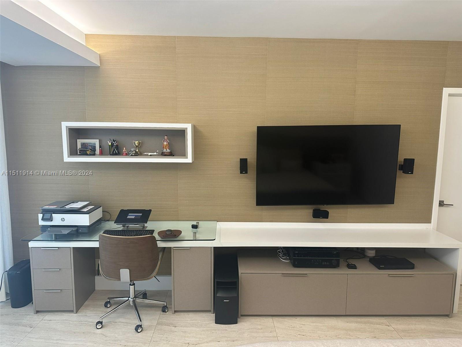 3802 NE 207th St 1204, Aventura, FL 33180, 2 Bedrooms Bedrooms, ,2 BathroomsBathrooms,Residential,For Sale,207th St,A11511914