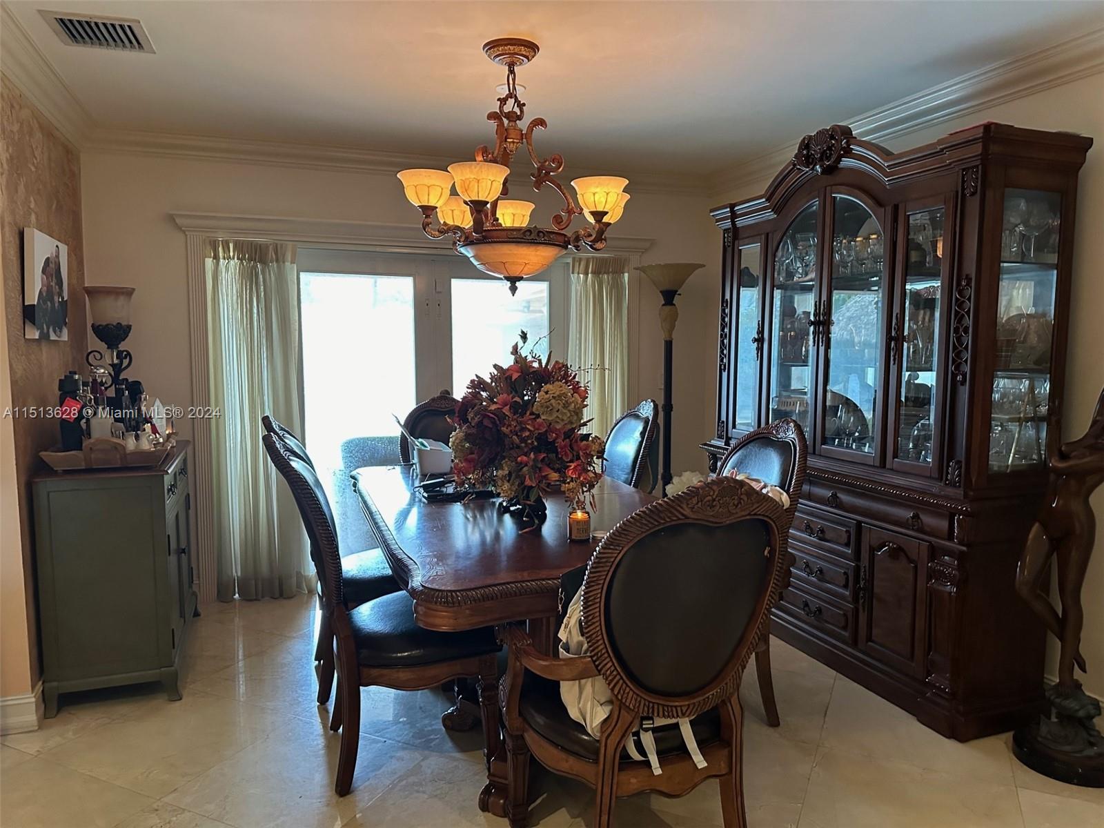 18620 W Oakmont Dr, Hialeah, Florida 33015, 4 Bedrooms Bedrooms, ,3 BathroomsBathrooms,Residential,For Sale,18620 W Oakmont Dr,A11513628