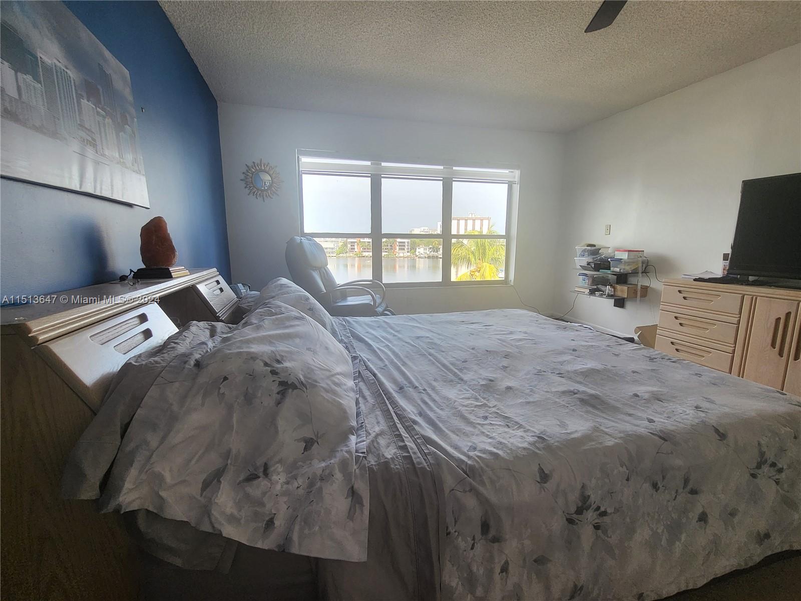 200 Golden Isles Dr 406, Hallandale Beach, Florida 33009, 2 Bedrooms Bedrooms, 7 Rooms Rooms,2 BathroomsBathrooms,Residential,For Sale,200 Golden Isles Dr 406,A11513647