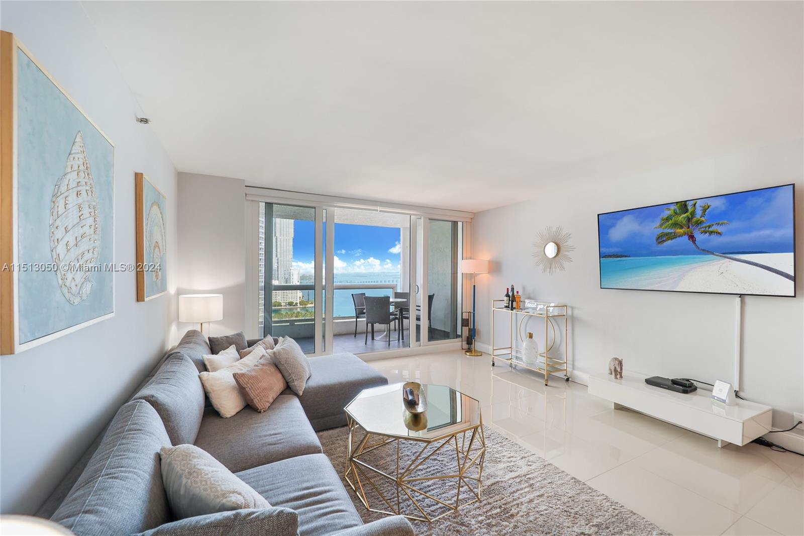 1717 N Bayshore Dr A-2650, Miami, Florida 33132, 2 Bedrooms Bedrooms, ,2 BathroomsBathrooms,Residential,For Sale,1717 N Bayshore Dr A-2650,A11513050