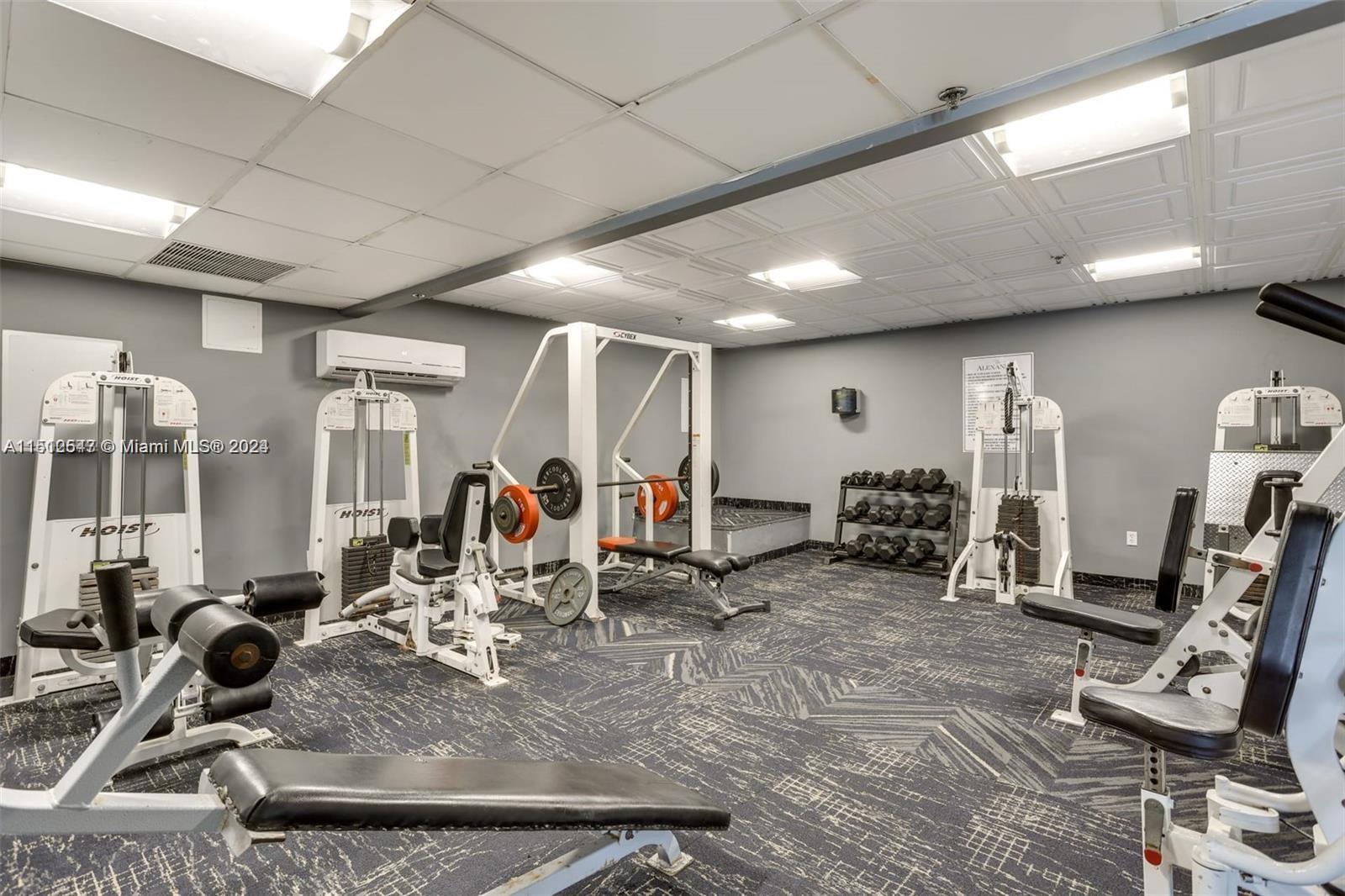 5225 Collins Ave 1205, Miami Beach, Florida 33140, 2 Bedrooms Bedrooms, ,2 BathroomsBathrooms,Residential,For Sale,5225 Collins Ave 1205,A11512547